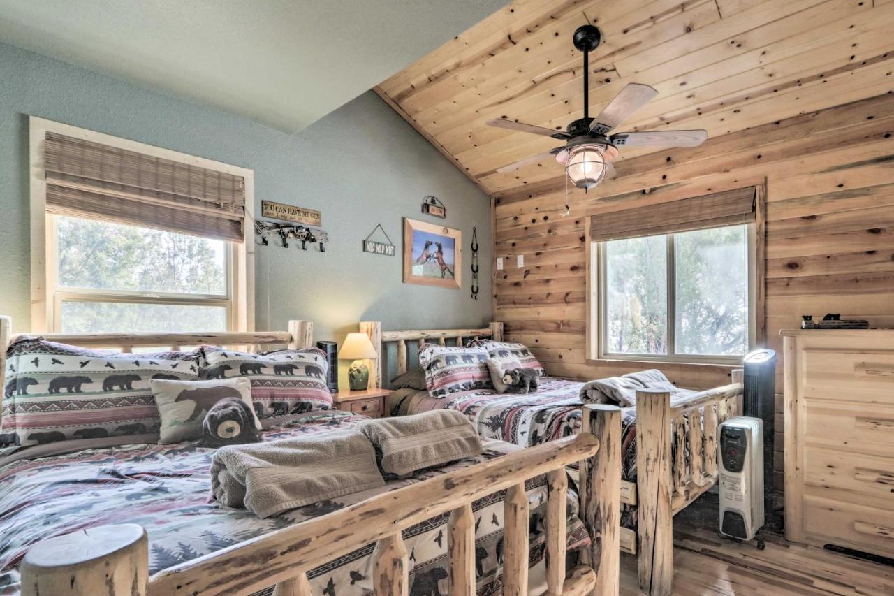 Cozy Heber-Overgaard Cabin With Fire Pit, Game Room! Экстерьер фото
